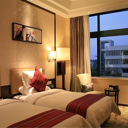 Southern Club Hotel Canton Esterno foto
